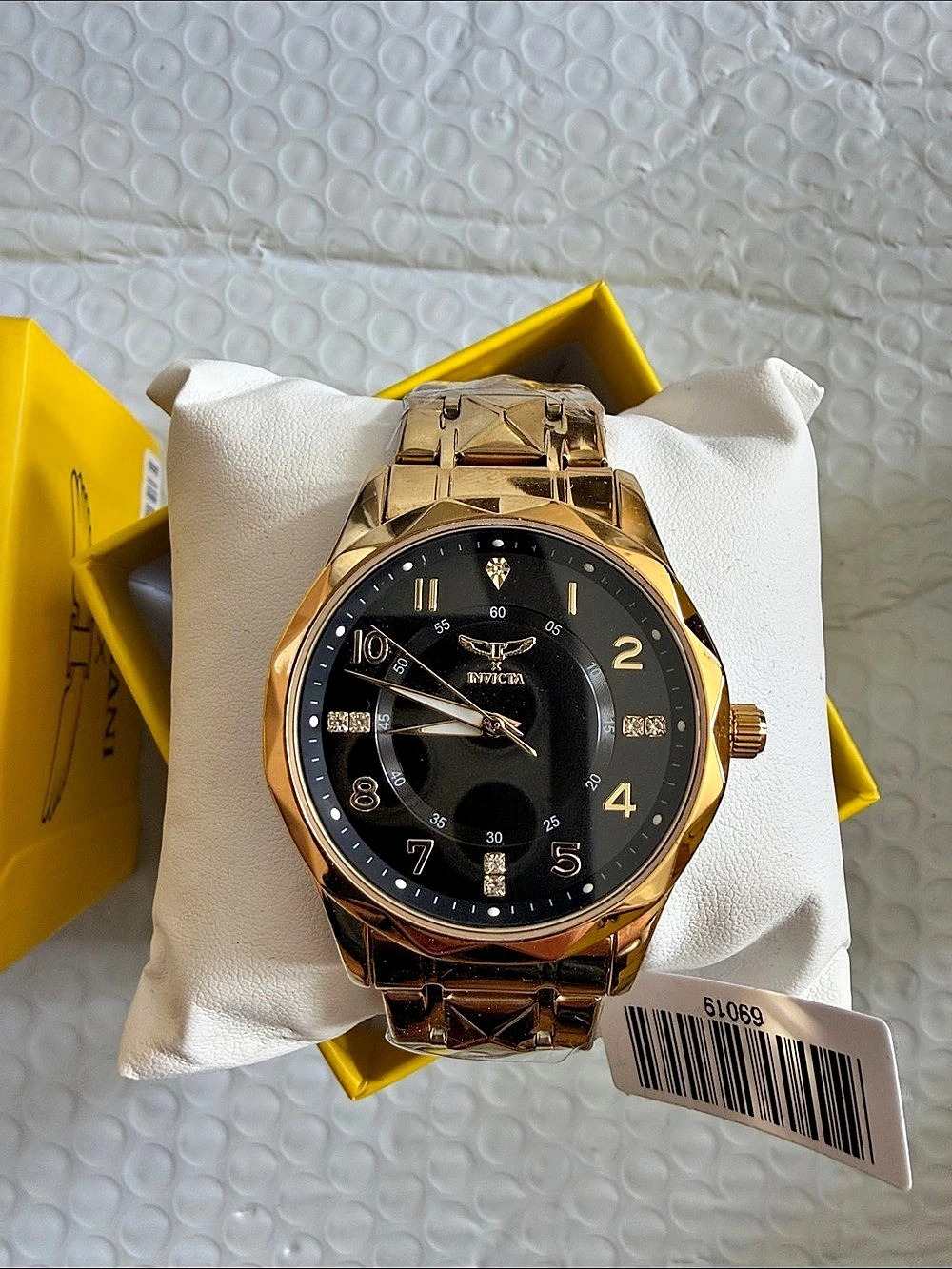 Invicta Specialty I Model 69019 Men's Gold & Black Watch